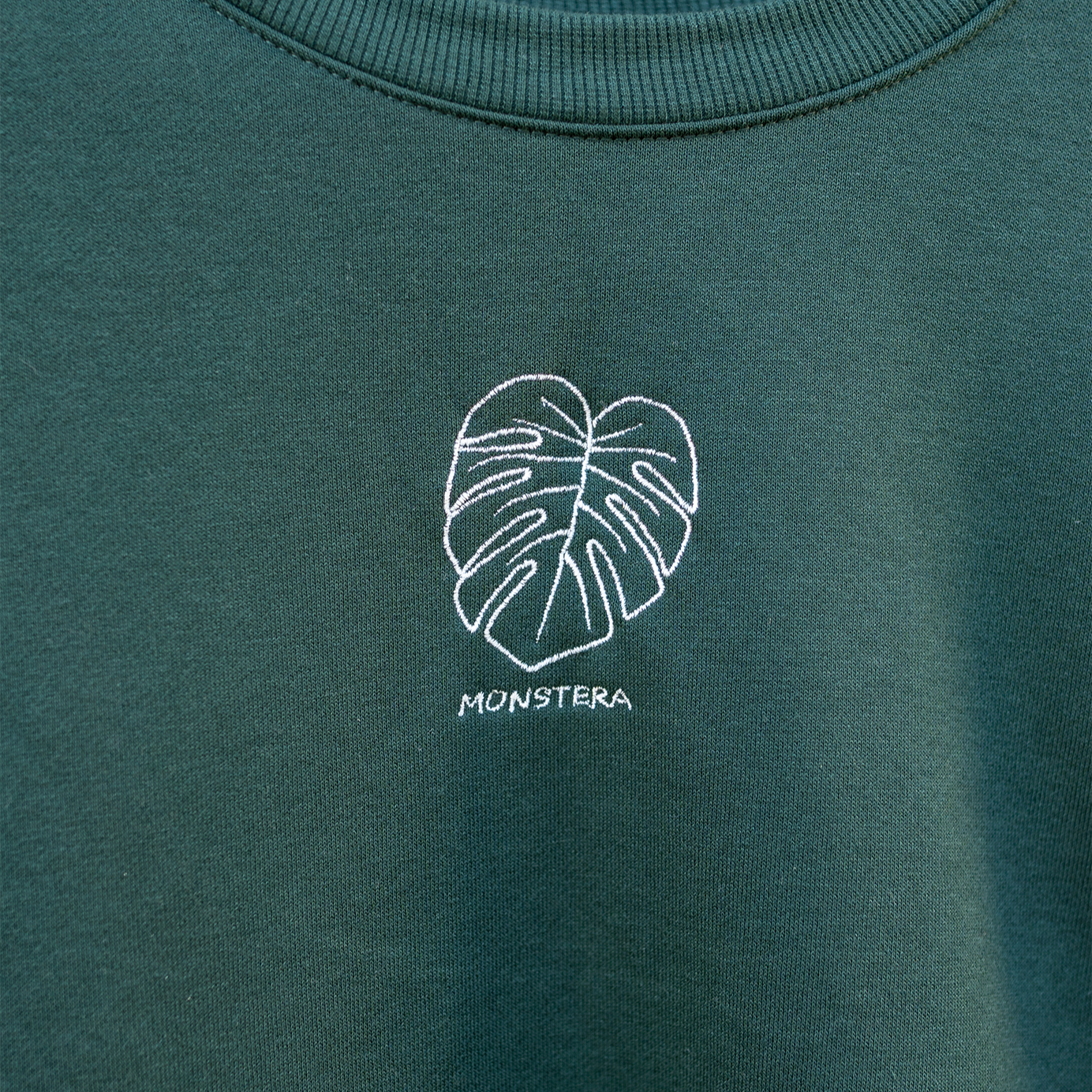 Bequemes Sweatshirt mit stilvollem grünen Monstera-Blatt-Motiv